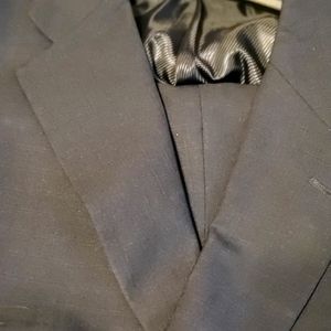 52R Steve Harvey suit